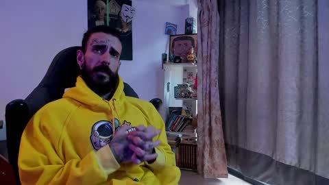 Snapshot of harry_reems_ chatting on 02/04/25, 03:04 OMAR online show from 02/04/25, 03:04