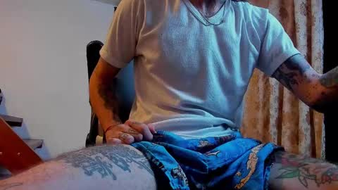 Snapshot of harry_reems_ chatting on 03/07/25, 05:29 OMAR online show from 03/07/25, 05:29