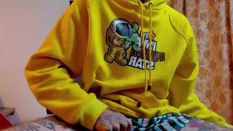 Snapshot of harry_reems_ chatting on 03/09/25, 11:58 OMAR online show from 03/09/25, 11:58