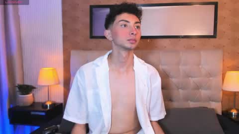 Snapshot of harry_salvatore chatting on 06/01/26, 03:08 Harry Salvatore online show from 06/01/26, 03:08