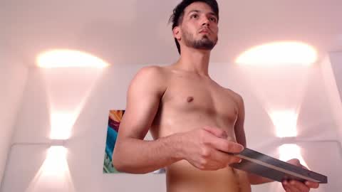 Harry online show from 04/15/26, 07:58