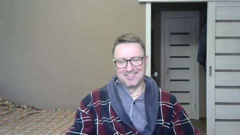 HarrySnake online show from 02/20/25, 06:39