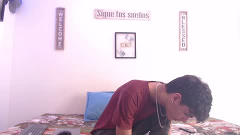 Snapshot of harrythomson1 chatting on 01/11/25, 04:57 harry thomson online show from 01/11/25, 04:57