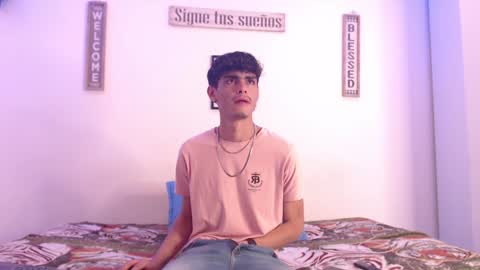 Snapshot of harrythomson1 chatting on 01/18/25, 05:10 harry thomson online show from 01/18/25, 05:10