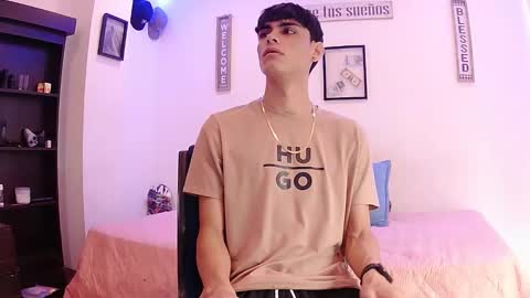 Snapshot of harrythomson1 chatting on 09/11/25, 06:19 harry thomson online show from 09/11/25, 06:19