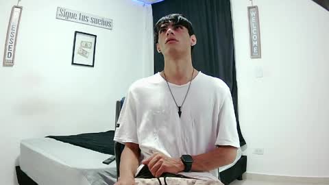 Snapshot of harrythomson1 chatting on 04/07/26, 11:26 harry thomson online show from 04/07/26, 11:26