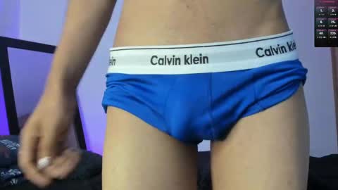 Snapshot of harrytwink18 chatting on 02/10/25, 05:09 HARRY online show from 02/10/25, 05:09