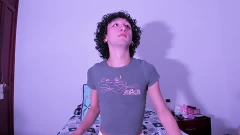 Snapshot of haru__kii chatting on 10/05/25, 02:32 haru online show from 10/05/25, 02:32