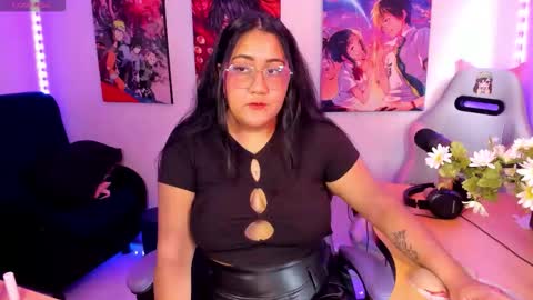 karen  online show from 10/05/25, 02:37