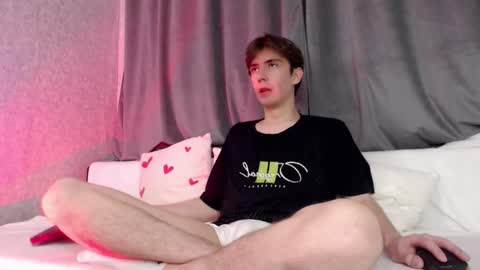 Snapshot of harvey_foster chatting on 01/12/26, 02:11 harvey_foster online show from 01/12/26, 02:11