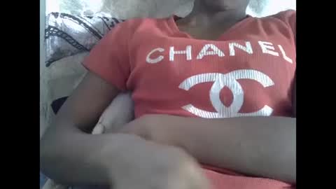 Snapshot of harysette chatting on 02/14/25, 09:34 harysette online show from 02/14/25, 09:34