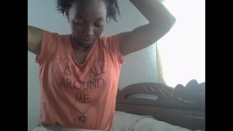 Snapshot of harysette chatting on 09/17/25, 08:05 harysette online show from 09/17/25, 08:05