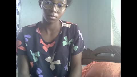 Snapshot of harysette chatting on 04/25/26, 08:39 harysette online show from 04/25/26, 08:39