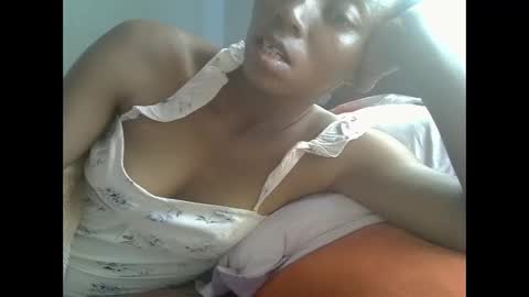 Snapshot of harysette chatting on 05/19/26, 10:54 harysette online show from 05/19/26, 10:54