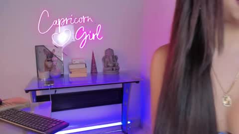 s online show from 03/03/25, 04:03