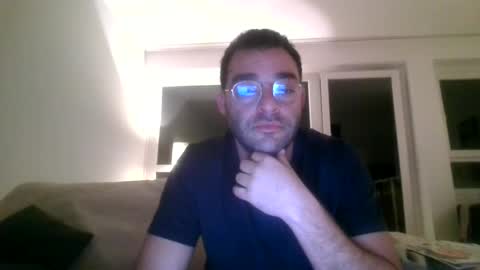 Snapshot of hash420 chatting on 01/18/25, 08:09 hash420 online show from 01/18/25, 08:09