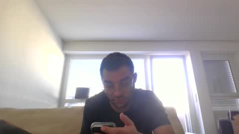 Snapshot of hash420 chatting on 01/19/25, 10:06 hash420 online show from 01/19/25, 10:06