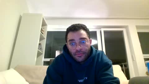 Snapshot of hash420 chatting on 02/02/25, 08:19 hash420 online show from 02/02/25, 08:19