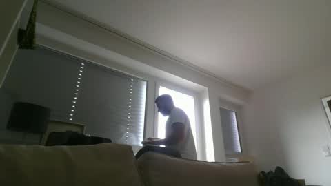 Snapshot of hash420 chatting on 02/15/25, 12:43 hash420 online show from 02/15/25, 12:43