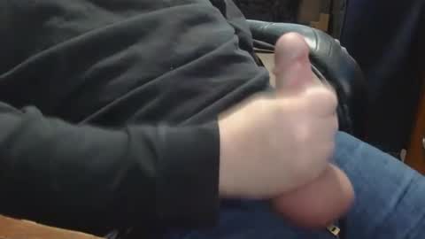 Snapshot of hashtagsorcerer chatting on 01/13/26, 05:07 boner man online show from 01/13/26, 05:07