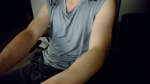 Snapshot of hasiand chatting on 09/27/25, 06:18 hasiand online show from 09/27/25, 06:18