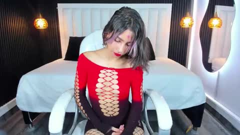 Snapshot of hasleycarter chatting on 11/25/25, 05:07 HasleyCarter online show from 11/25/25, 05:07