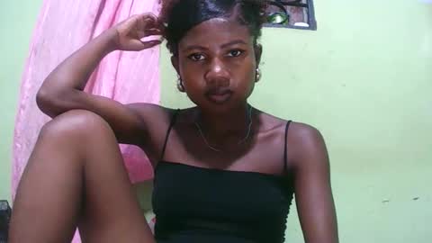 hasleyinah online show from 02/16/26, 08:21