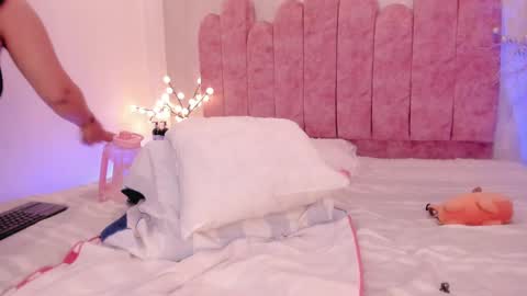 hasret_sesim online show from 03/01/25, 07:51