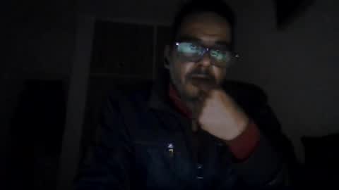 Snapshot of hassane12 chatting on 03/29/26, 11:27 hassane12 online show from 03/29/26, 11:27