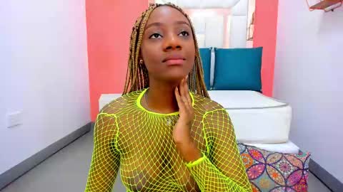 Snapshot of hassly_hot69 chatting on 02/13/25, 11:28 Nicky bac online show from 02/13/25, 11:28