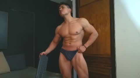 Snapshot of hat_guy01 chatting on 07/27/26, 10:06 hat_guy01 online show from 07/27/26, 10:06