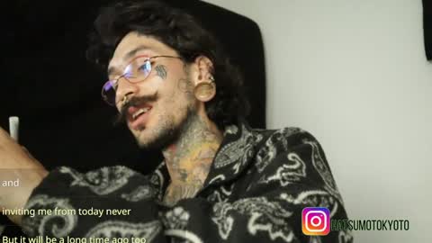 Snapshot of hatsumotokyoto chatting on 01/20/25, 03:04 More content   2   online show from 01/20/25, 03:04