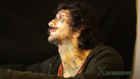 Snapshot of hatsumotokyoto chatting on 01/23/25, 03:37 More content   2   online show from 01/23/25, 03:37