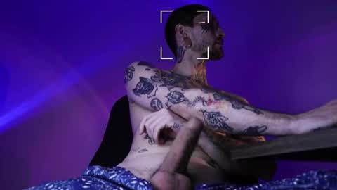 More content   2   online show from 12/02/25, 11:00