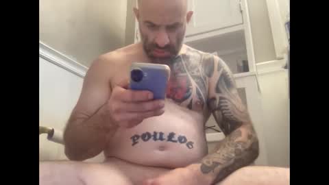 Snapshot of havingfun103 chatting on 11/19/25, 03:01 havingfun103 online show from 11/19/25, 03:01