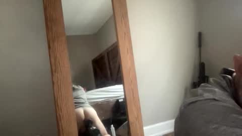 Snapshot of havingfun103 chatting on 11/21/25, 06:50 havingfun103 online show from 11/21/25, 06:50