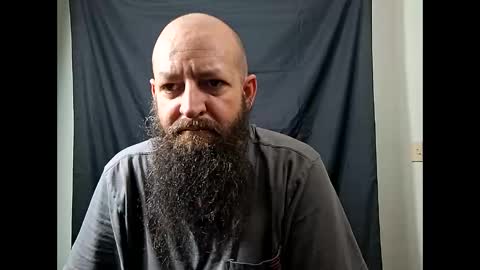 Snapshot of hawktalon007 chatting on 02/10/26, 02:59 Robert online show from 02/10/26, 02:59