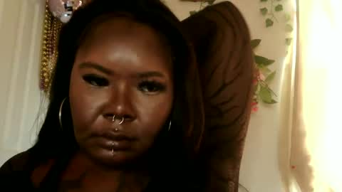 hawtchoc37 online show from 09/18/25, 03:47