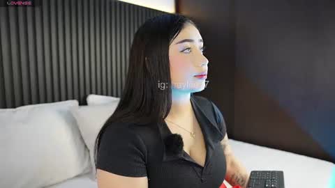 haylie  See you tonight at 8pm Colombia time online show from 07/08/26, 03:55
