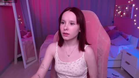 Snapshot of haya_harareet chatting on 03/16/26, 07:34 Mia online show from 03/16/26, 07:34