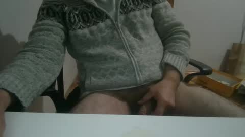 Snapshot of hayal758 chatting on 10/17/25, 08:33 hayal758 online show from 10/17/25, 08:33