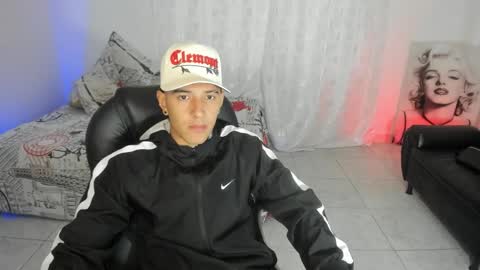 Hayen Boy online show from 10/10/25, 01:21