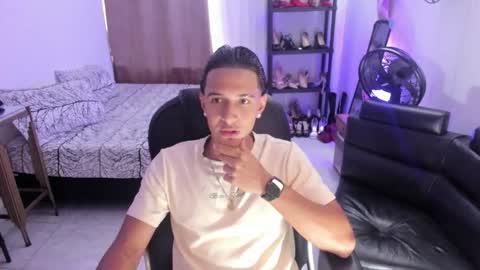 Hayen Boy online show from 11/08/25, 08:51