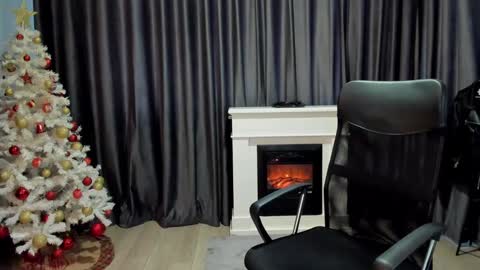 HaydenSpears online show from 12/15/24, 10:50