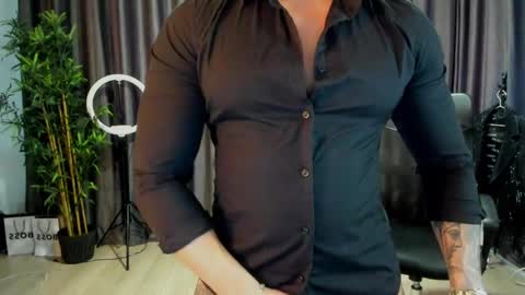 Snapshot of haydenspears chatting on 04/01/26, 01:41 HaydenSpears online show from 04/01/26, 01:41