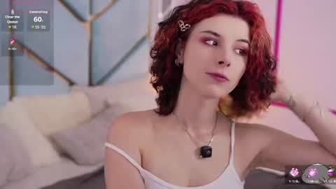 Snapshot of haylaamber chatting on 07/16/26, 01:17 haylaamber online show from 07/16/26, 01:17