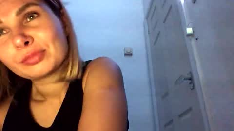 Hayle online show from 10/18/25, 12:57