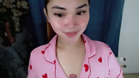 haylee online show from 11/30/25, 11:42