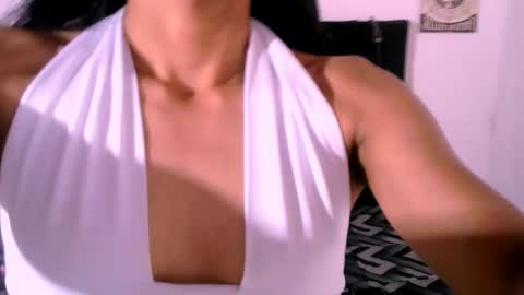 Snapshot of hayley_1111 chatting on 10/12/25, 06:51 hayley_1111 online show from 10/12/25, 06:51