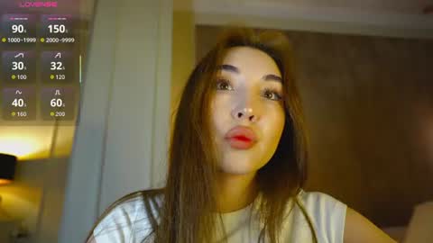Snapshot of hayneiko_01 chatting on 06/21/26, 11:40 Maneki-Neko online show from 06/21/26, 11:40
